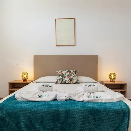 Olive Hills Apartman *